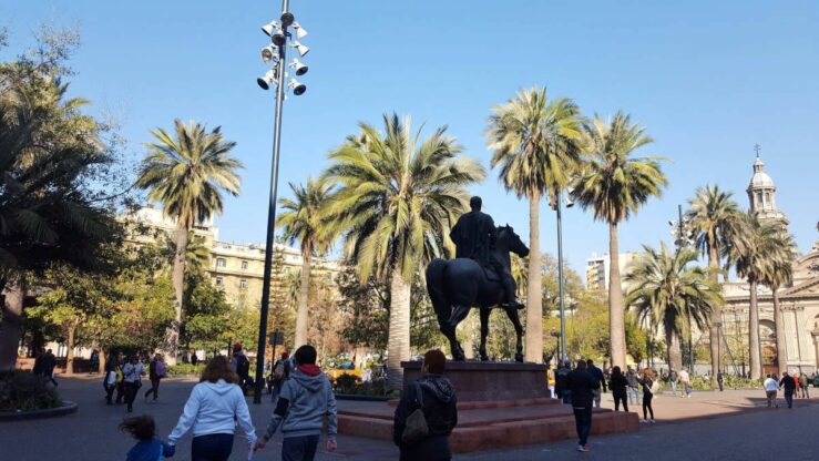 Plaza de Armas Santiago city Chile near Hostal Yungay - by Centropuerto