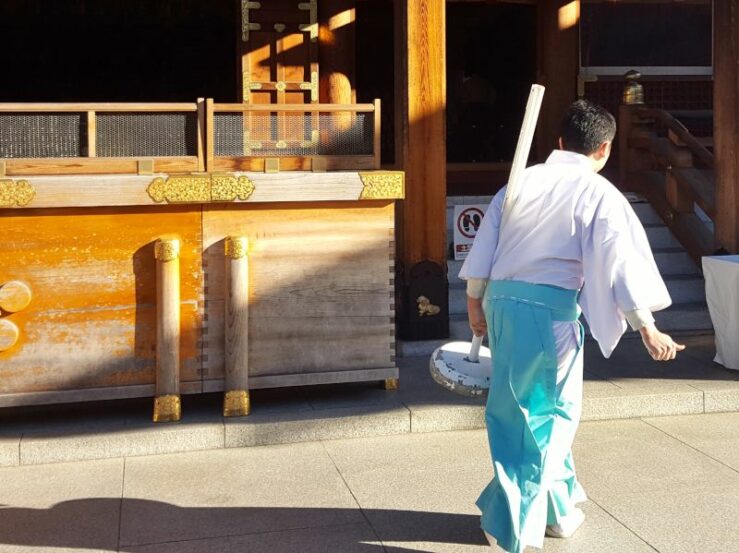 Small temple and traditional streets in the neighbourhood behind a Tokyo ryokan