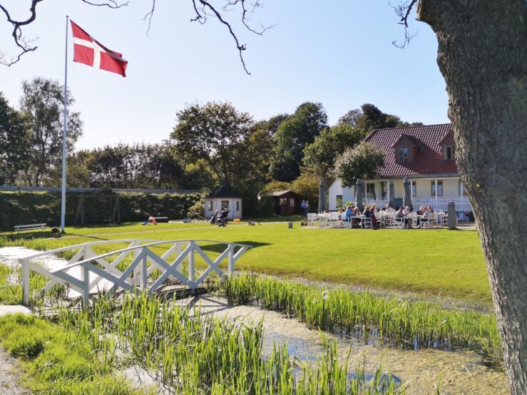 Svostrup Kro hike in Jutland Pramdragerstien towpath