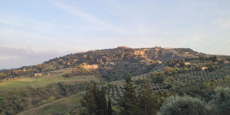 visit Volterra - villages in Tuscany landscape