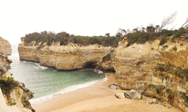 Great Ocean Road in Australia Loch Ard Gorge