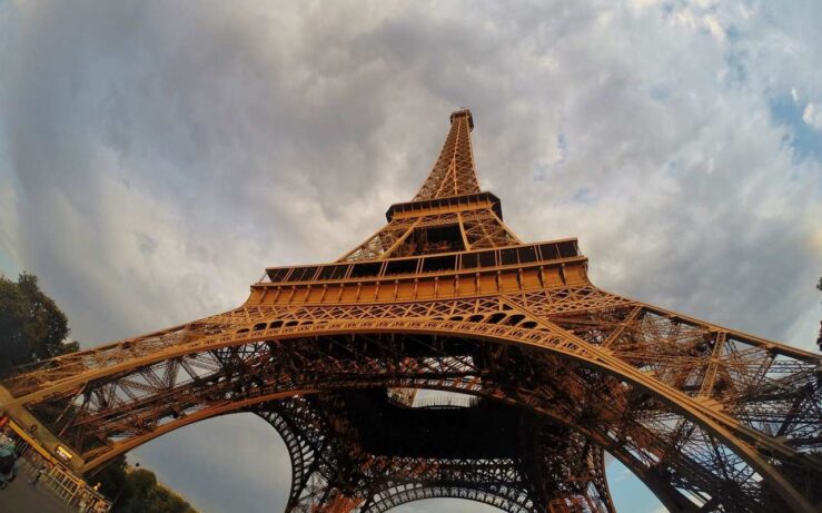 Paris Eiffel Tower, Notre-Dame, Louvre in 3 days