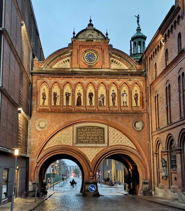 Visit the Carlsberg Elephants