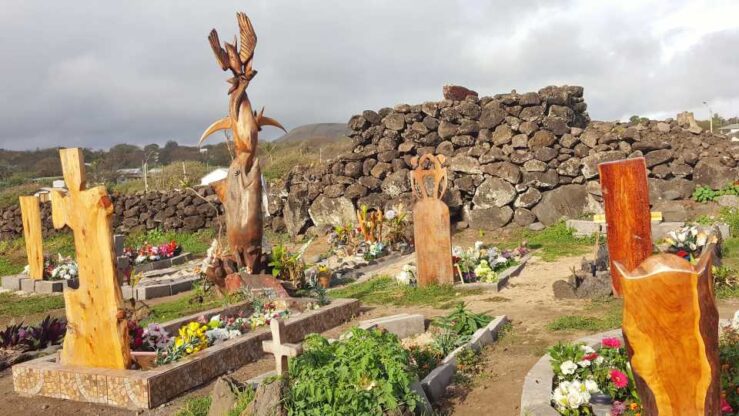 Easter Island Moai Statues, Rano Raraku, Rano Kau & Orongo