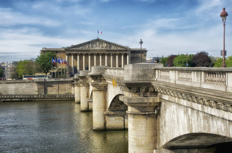 Pont de la Concorde - Seine River cruise - Paris bridges