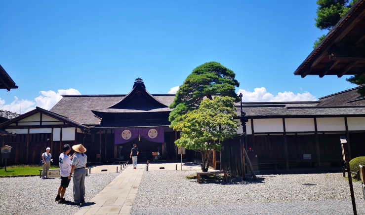 Takayama Jinya historic government house