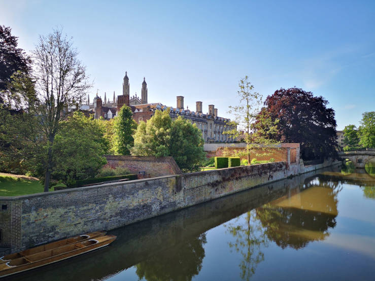 River Cam Scudamores Punting guide