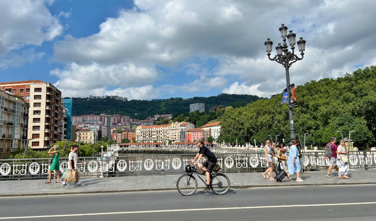 Areatzako Zubia Basque riverside bridge