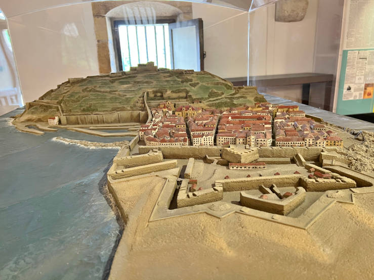 Casa de la Historia museum Mount Urgull