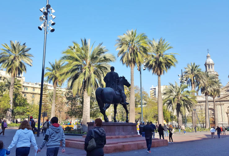 Things to do in Santiago Chile: Plaza de Armas