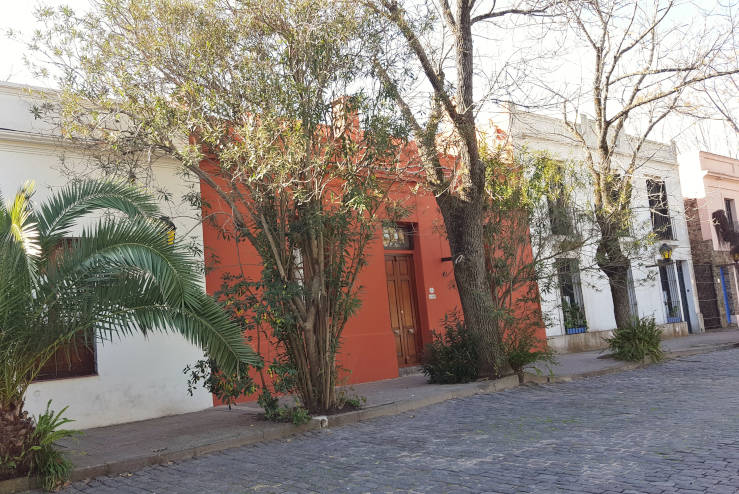 colonial-style houses in Colonia del Sacramento