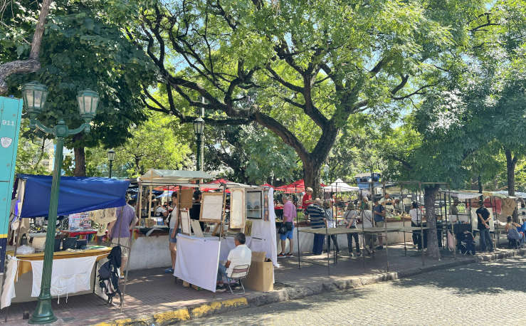 Market at Plaza Dorrego in San Telmo