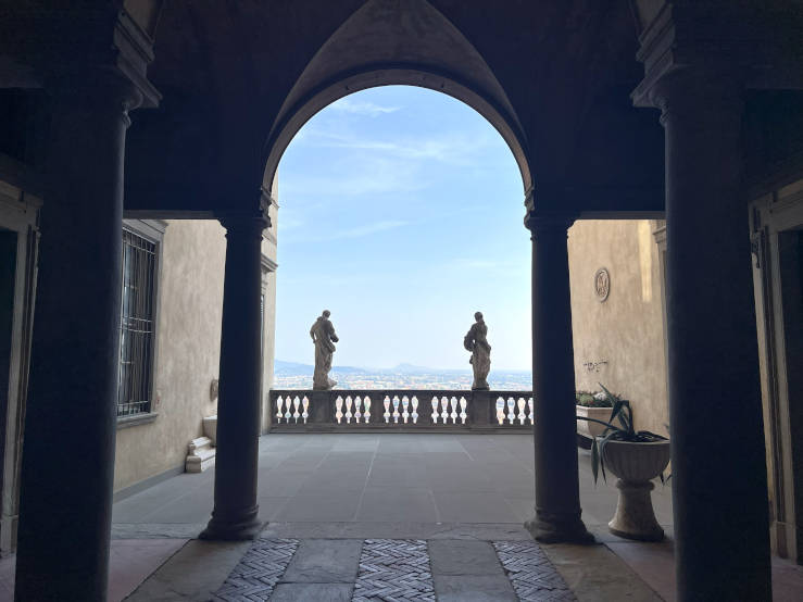 Statues at Palazzo Terzi in Città Alta, Bergamo