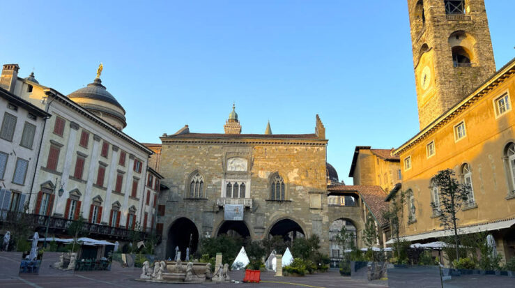 Campanone overlooking Piazza Vecchia in Città Alta, Bergamo, Italy